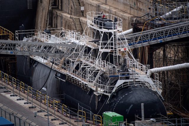 Мороженое на палочке и подлодки