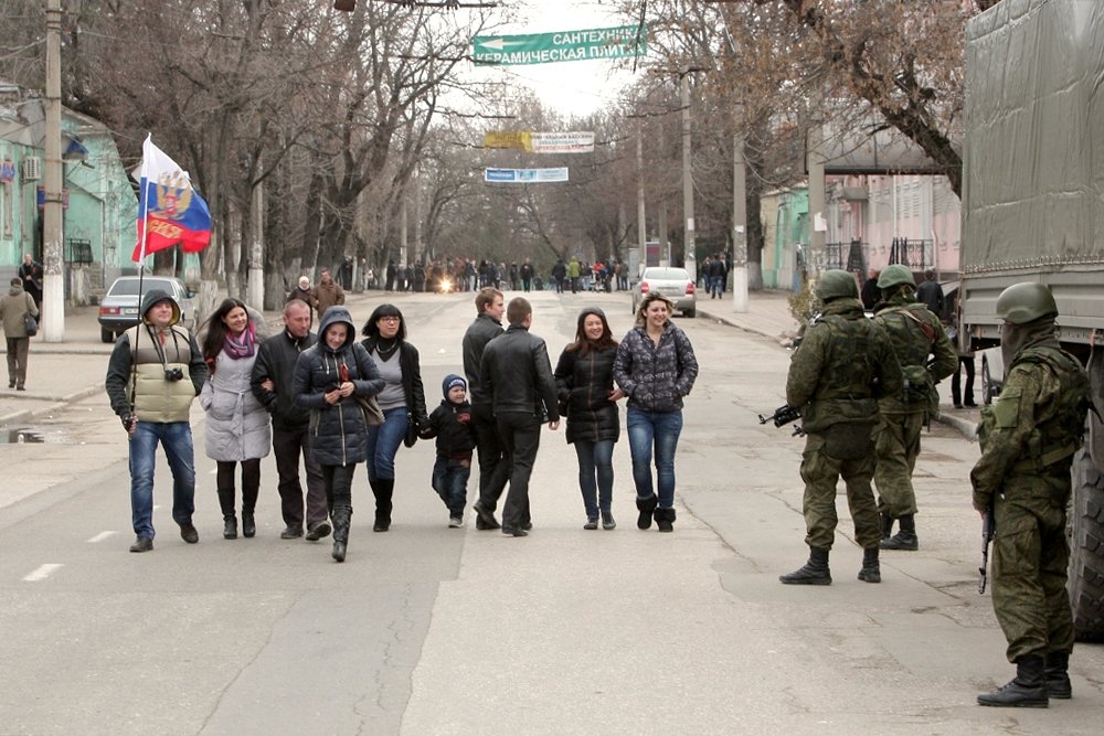 Крымчан готовят к войне: снова украинцы во всем виноваты
