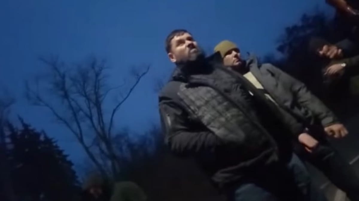 "Тебя припудрило? Ты что, тупой?" Заместителю министра Гогиашвили на блокпосту еще сильно повезло (Видео)