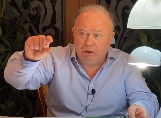 "Вот она, новая элита". Караулов назвал преемника Путина (Видео)