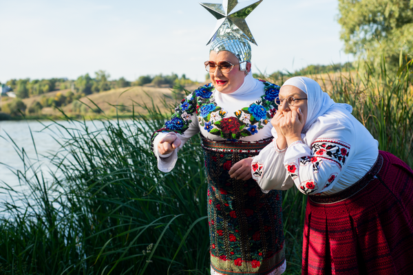 Верка Сердючка поздравила поклонников с Днем влюбленных новым романтичным клипом