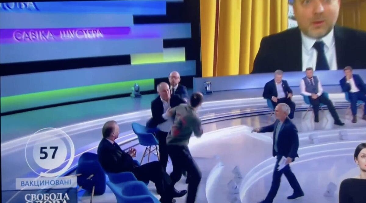 Бутусов подрался с Шуфричем в прямом эфире (Видео)