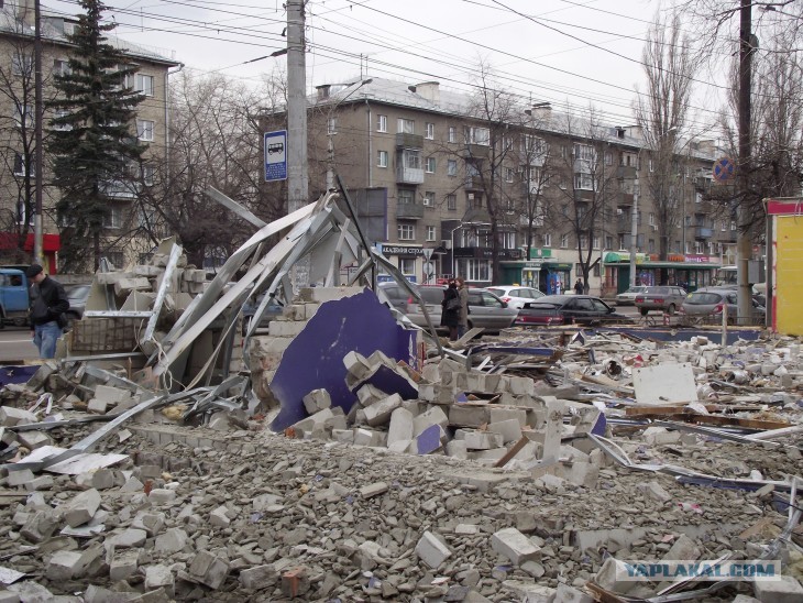 “А они точно собирались бомбить не Воронеж?”