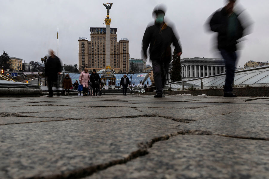 В Украине введено чрезвычайное положение