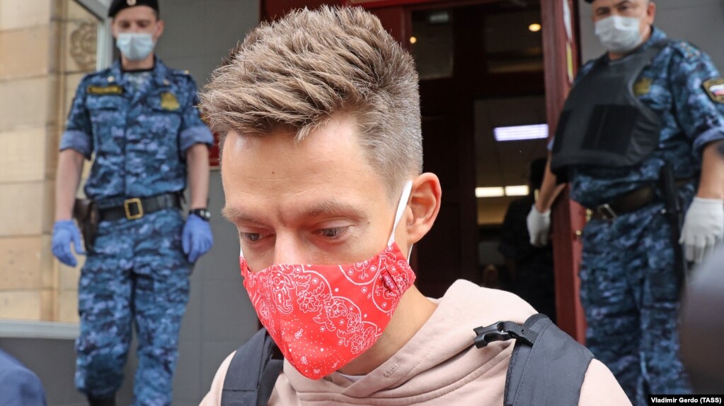 Дудь: Эту власть я не выбирал, ее имперский угар я не поддерживал