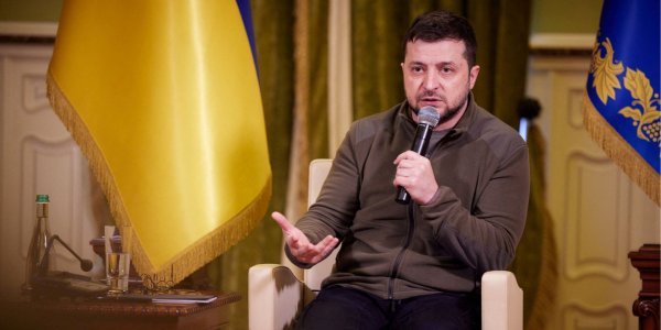Зеленский впервые за долгое время озвучил военные потери Украины (Видео)