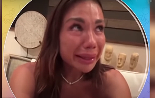 "Пять лет моей жизни": российская блогерша устроила истерику из-за закрытия Instagram. ВИДЕО