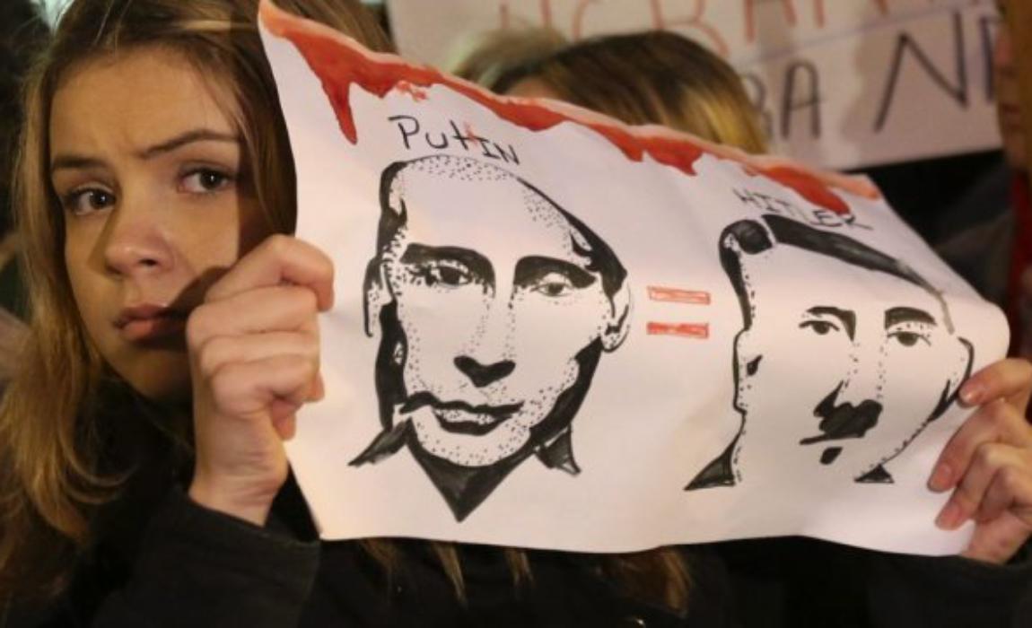 Путин пародируя Сталина стал вторым Гитлером