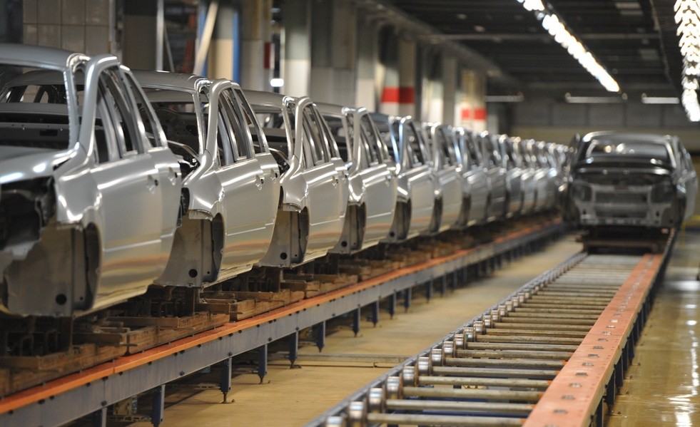 Коробки немецкие, генераторы турецкие: каких еще запчастей не хватает российскому автопрому