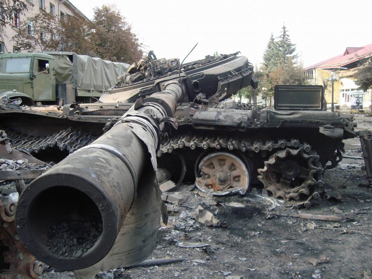 "Командир подал документы, якобы я танк подбил": оккупант признался жене, как они придумывают "достижения" в Украине. Аудио