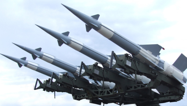 Три самолета, девять беспилотников и пять крылатых ракет. ВСУ сбили в небе над Украиной 17 воздушных целей РФ