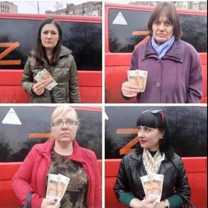 "В предвкушении обновок": в сети высмеяли фото вдов боевиков "ДНР" с матпомощью