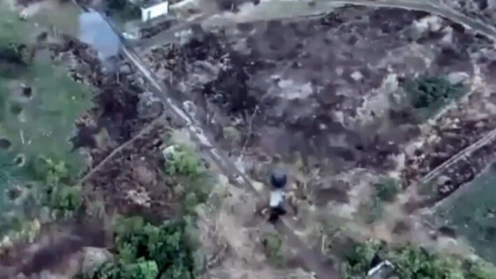 Появилось новое видео успешного применения самонаводящихся снарядов SMArt 155