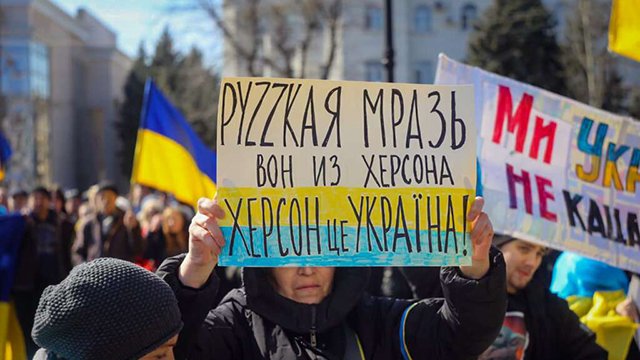 В Херсоне прогремели взрывы: предварительно уничтожен склад оккупантов (Видео)