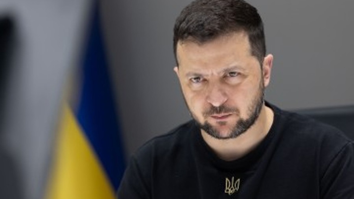 Зеленский – россиянам: наступил ключевой момент, именно сейчас решается, закончится ли ваша жизнь!
