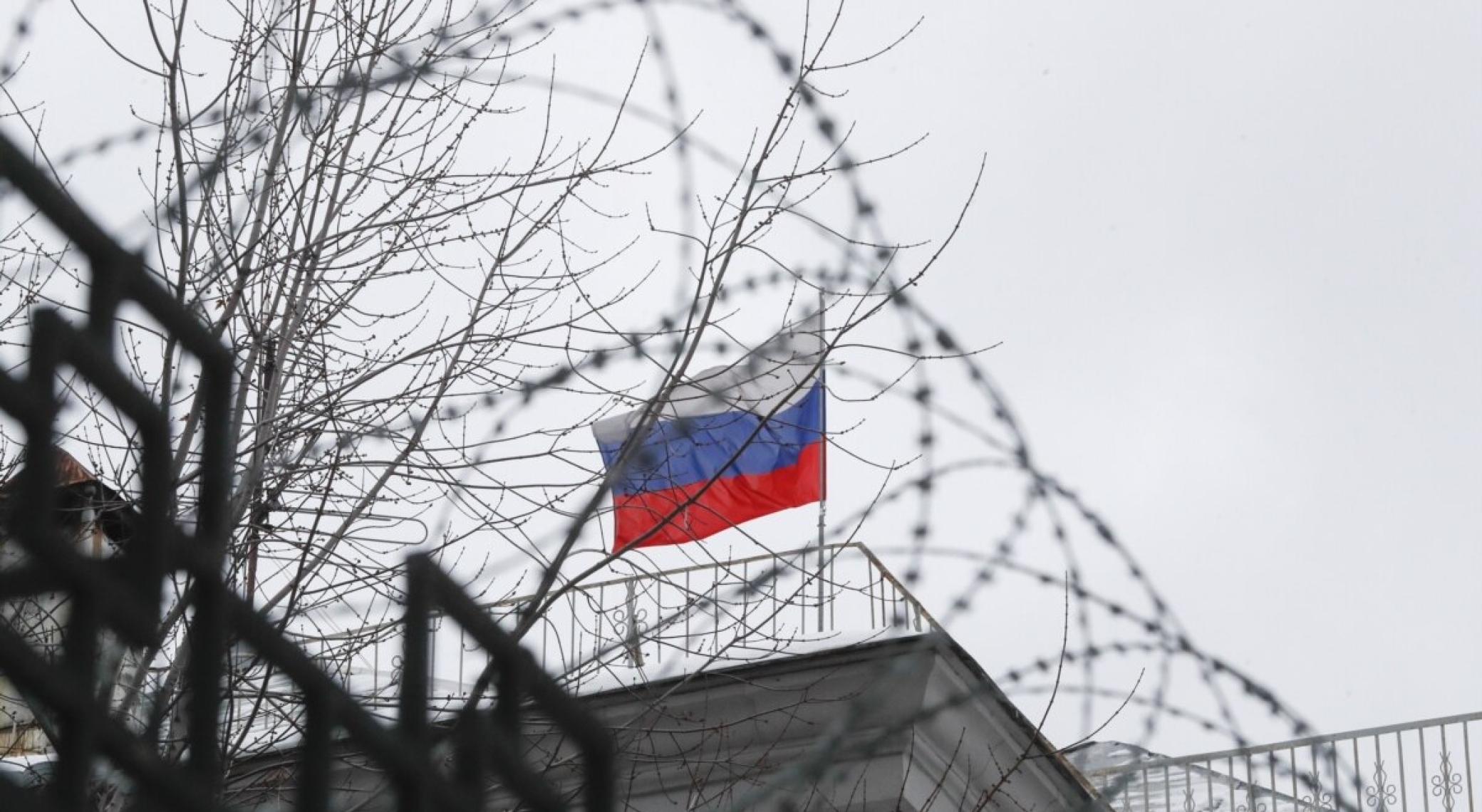 В Москве перекрыли центр города: проводится "спецоперация" против военных ... или переворот