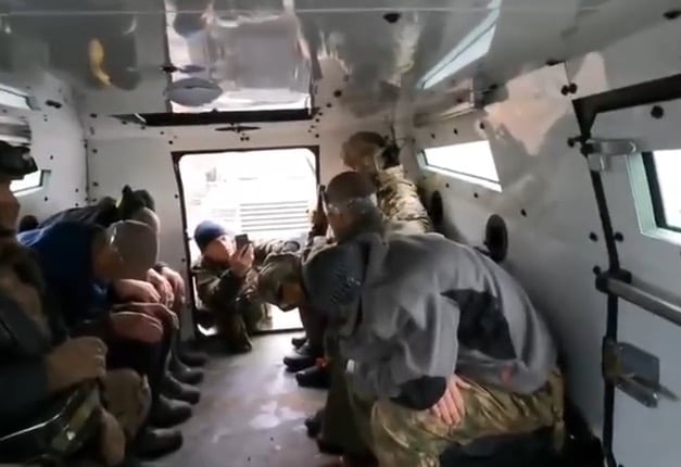 В ПЛЕН ВСУ СДАЛАСЬ ГРУППА БОЙЦОВ-ЗЕКОВ ИЗ ЧВК "ВАГНЕРА": ВИДЕО