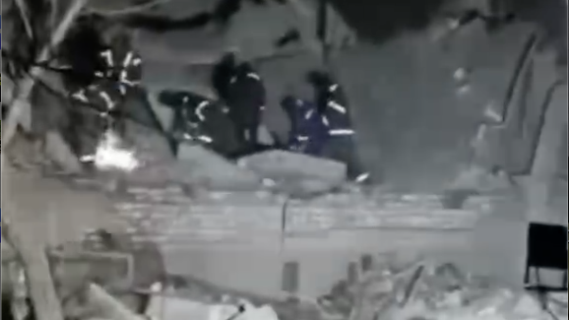 «Тела вывозили КАМАЗами»: В Токмаке взорвали базу оккупантов РФ вместе с десятками мобилизованных