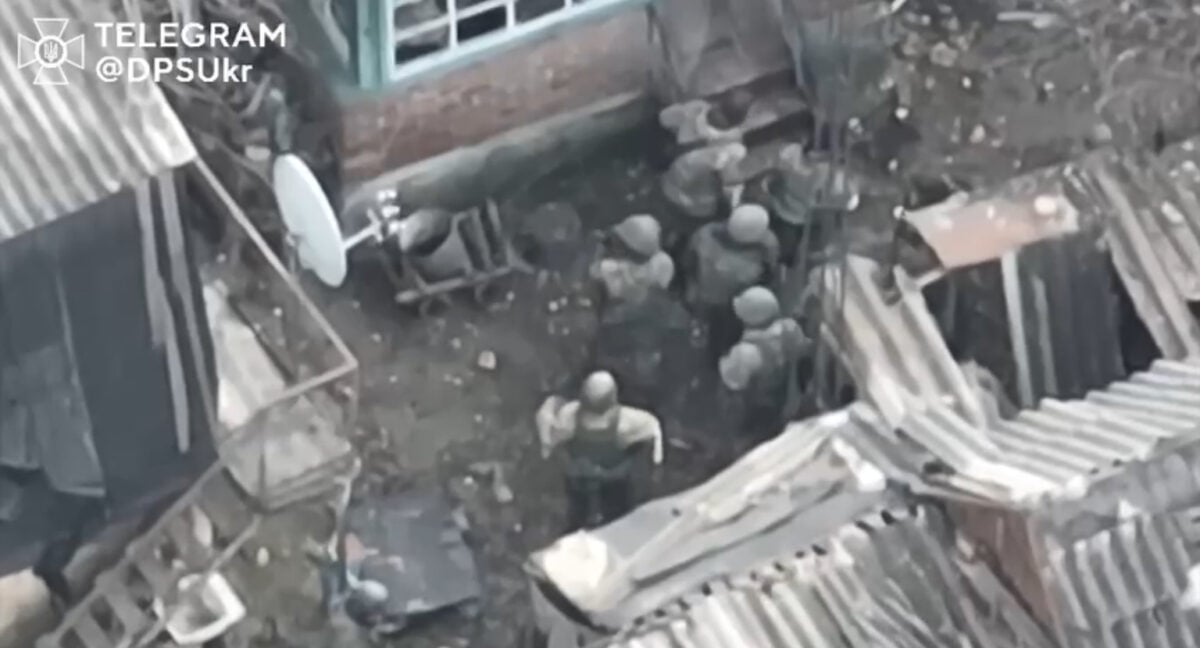 Пограничники показали, как «взрывно» встретили «вагнеровцев» в Соледаре