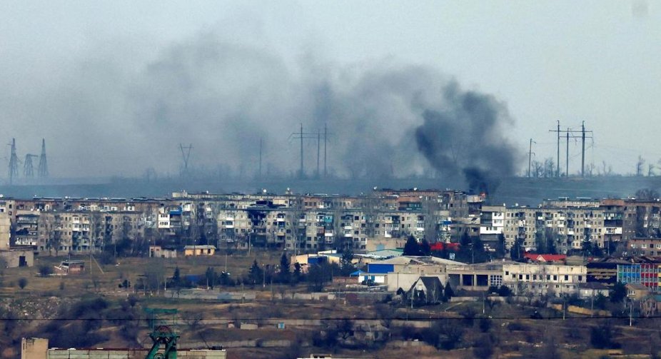 Враг наступает по телам своих военных: ВСУ о тактике россиян в Соледаре