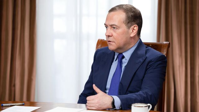 Не надо иллюзий. Будет очень непросто: Медведев пожаловался на результаты «Рамштайна»