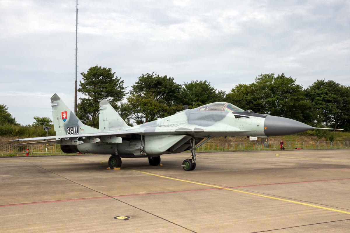 Словакия готова передать Украине 12 истребителей МиГ-29
