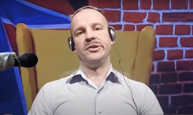 "Лучше одного мумифицировать": Юрий Великий в роли Гиркина взорвал сеть новой пародией