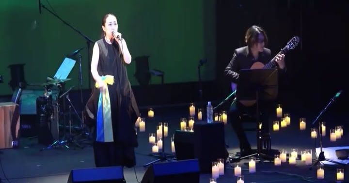 Японская певица Оно Аки спела на украинском языке марш ВСУ