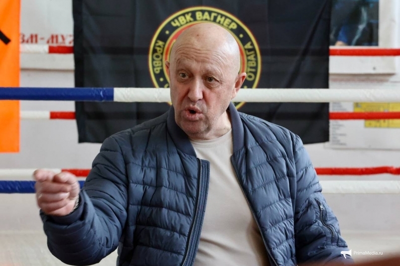 «У нас в стране проблема с яйцами». Пригожин наехал на губернатора Гладкова и на руоводство армии рф