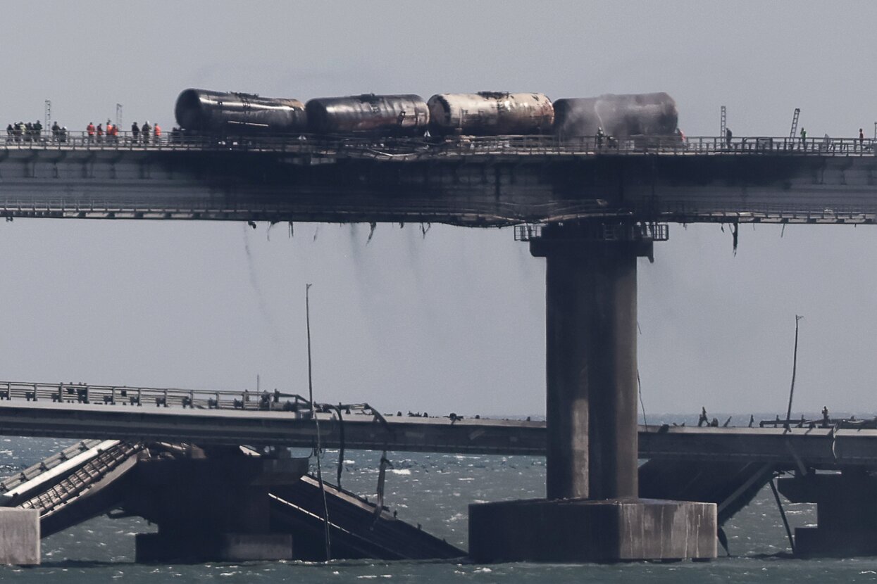 В ВМС ответили, когда будет окончательно уничтожен Крымский мост