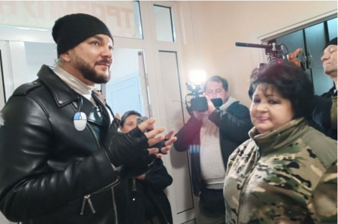 "Вырвало прямо в палате с военными": паблик рф рассказал о неловкой ситуации с Киркоровым в оккупированной Горловке