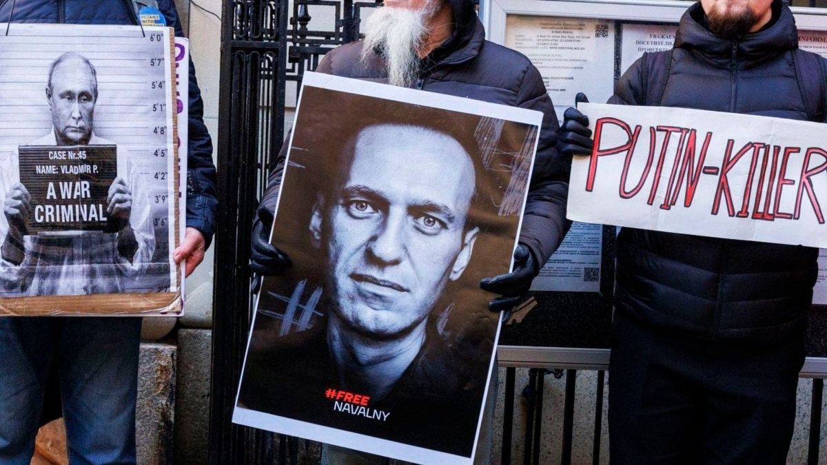 Обмен изначально был обманом