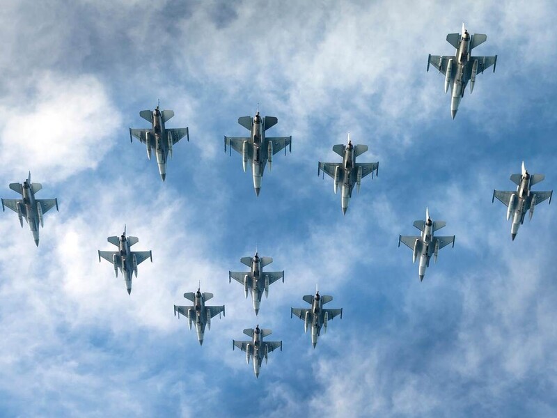 Сырский сообщил, что знает, когда Украина получит F-16, но истребители будут находится в "40 км и более" от линии фронта