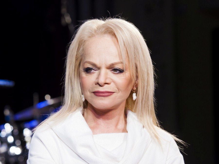 Мошенники развели певицу Ларису Долину. Она перевела им миллион долларов (Видео)