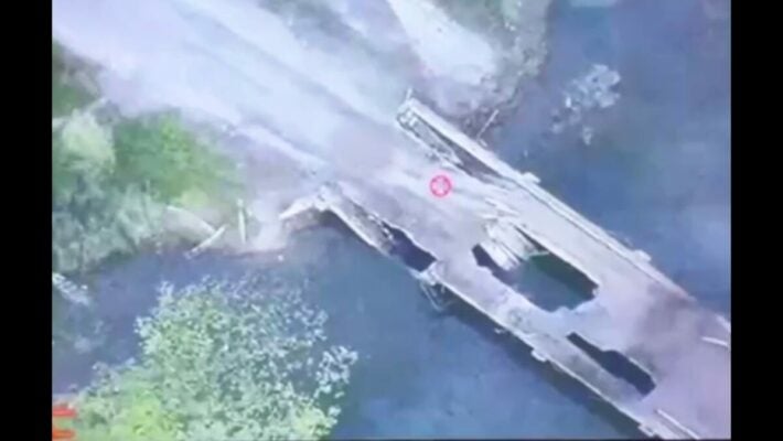 Олещук показал уничтожение мостовых переправ врага на Курщине