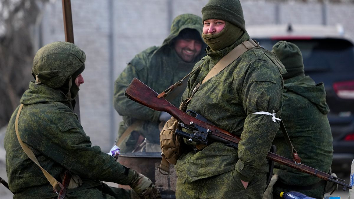 Последствия украинских ударов по российским складам РФ ощутит в октябре – эстонская разведка