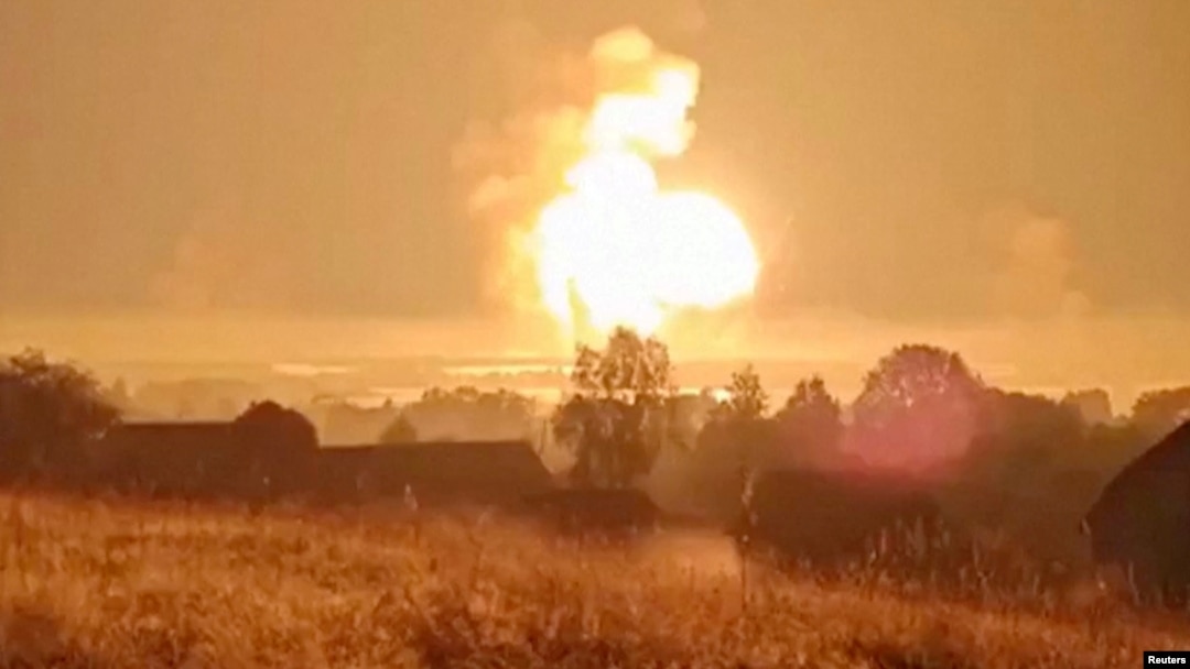 Вызовут перебои в снабжении: Британская разведка проанализировала удары по Тихорецку и Торопцу