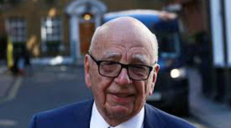 Первый ушел