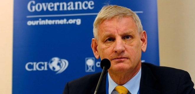 Бильдт: Откуда Трамп взял смехотворную цифру в 4% поддержки Зеленского? Путин сказал? Два слепца