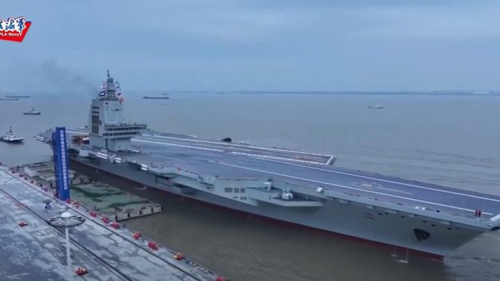Аналитики: Китай разрабатывает огромный атомный авианосец, который будет конкурировать с крупнейшим во флоте США
