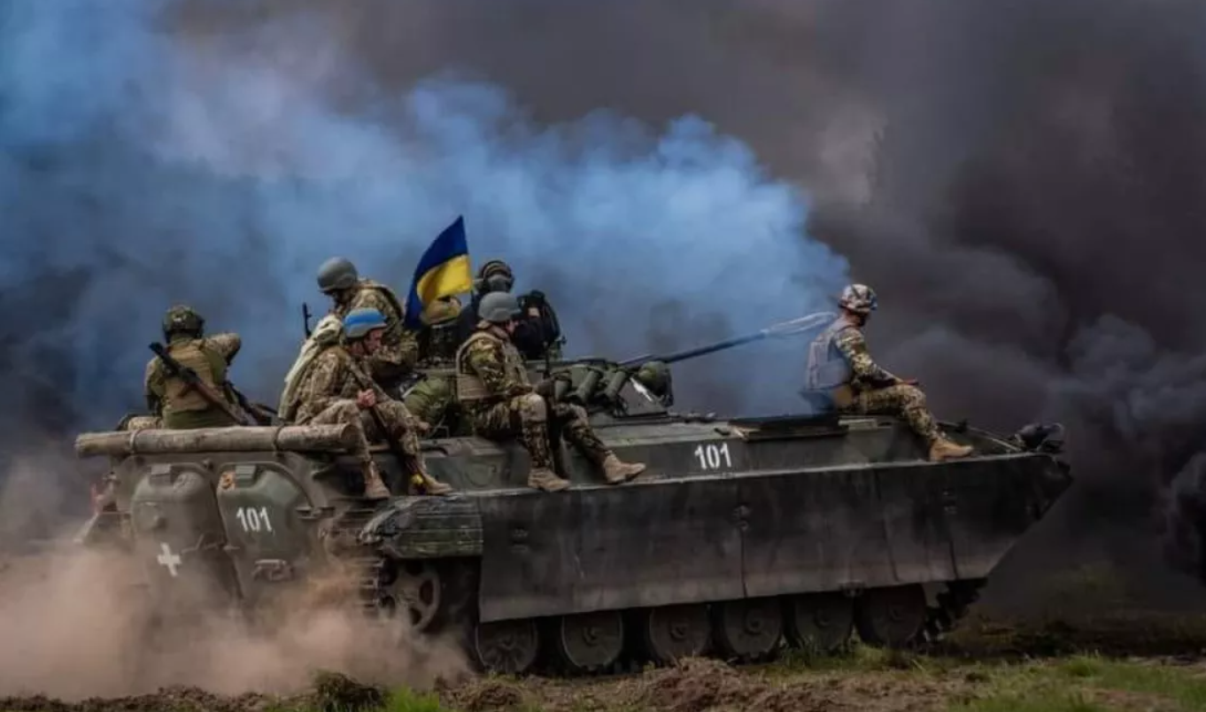 "Ситуация сменяется стремительными темпами": ВСУ рискуют попасть в котел под Курском