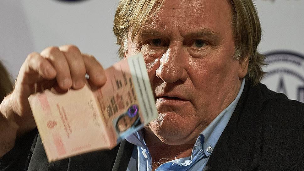 Жерар Депардье, ставший гражданином РФ, публично унизил россиян на суде