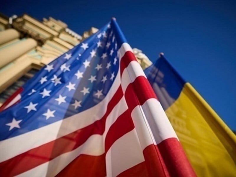 "Выглядит так, будто Украина проиграла войну США": что не так с новым вариантом соглашения про ископаемые