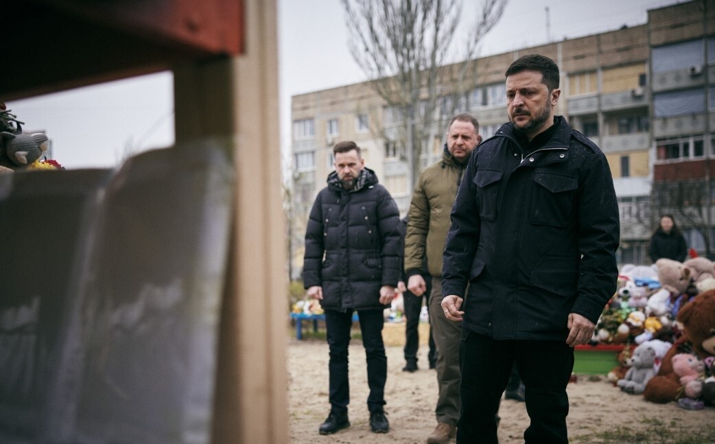 "Можно доверять только сильному оружию": Зеленский – о визите в Кривой Рог, защите населения и обращении к "Рамштайну". Видео