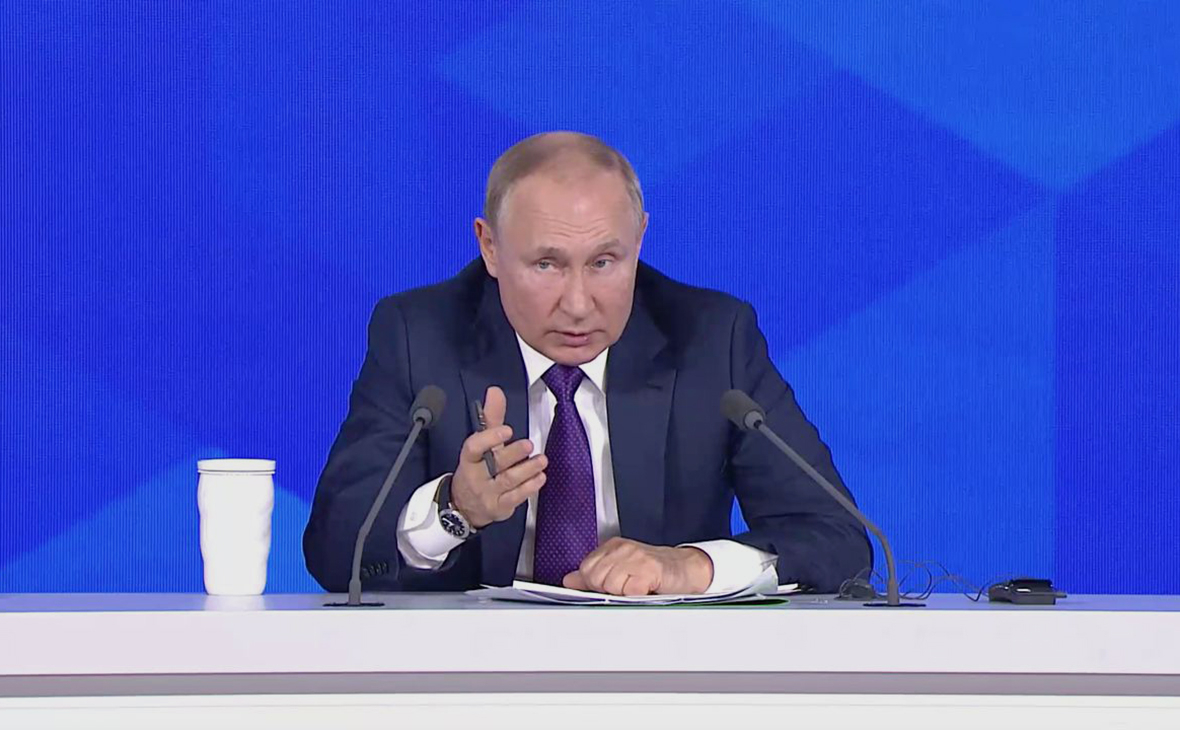 Путин цинично заявил, что выступает за "мир" в Украине, и назвал условия прекращения огня. (Видео)