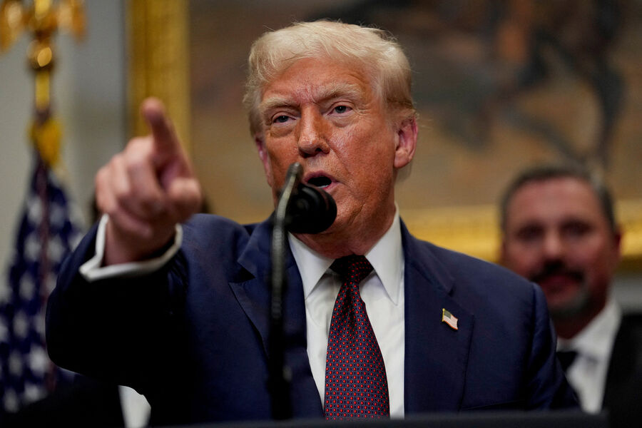 "Вернуть столицу!" Трамп приказал бездомным убраться из Вашингтона, преступникам посоветовал остаться