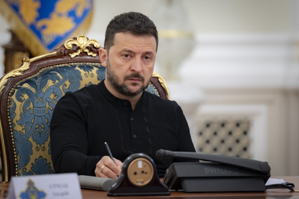 Зеленский: Венгерские дроны могли вести разведку промышленного потенциала Украины в приграничье