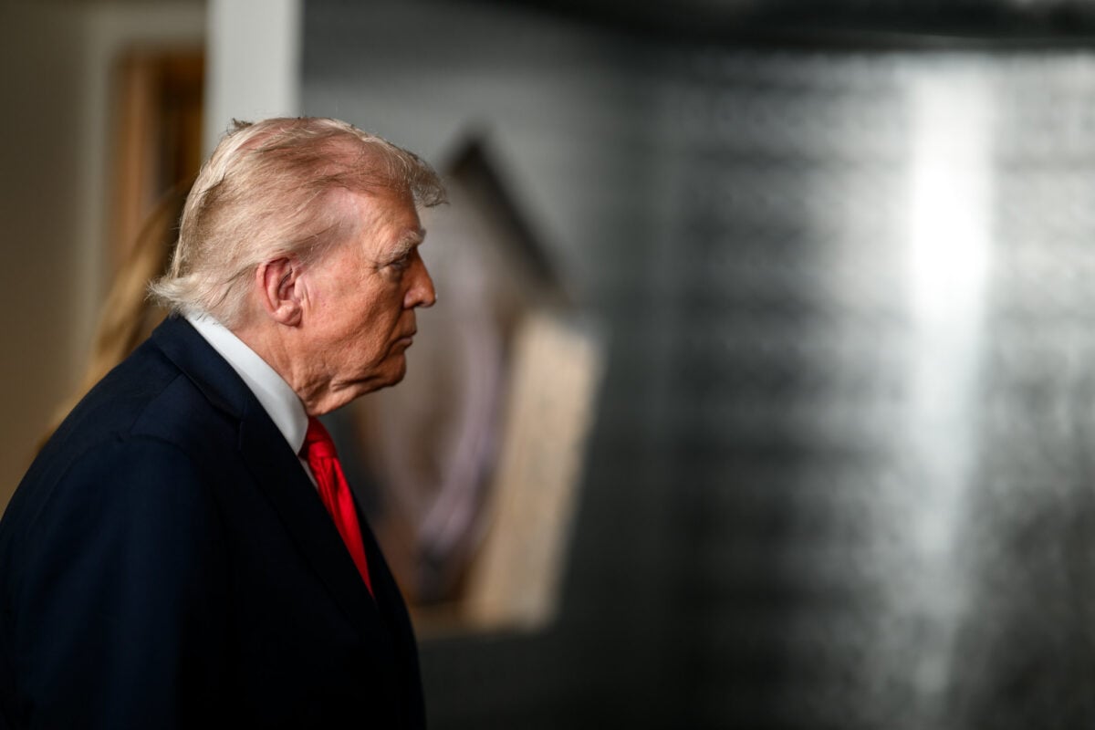 Трамп призвал Путина и Зеленского остановить войну «там, где они есть»