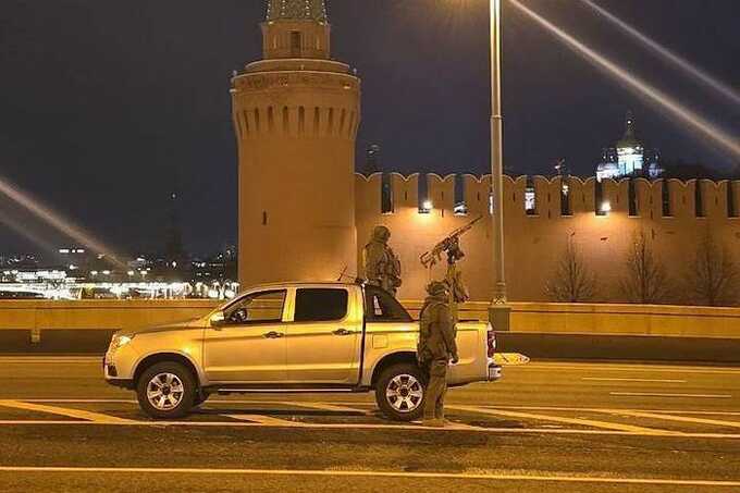 На россии заявили о ночной атаке почти 200 дронами, 34 из них — летели на Москву