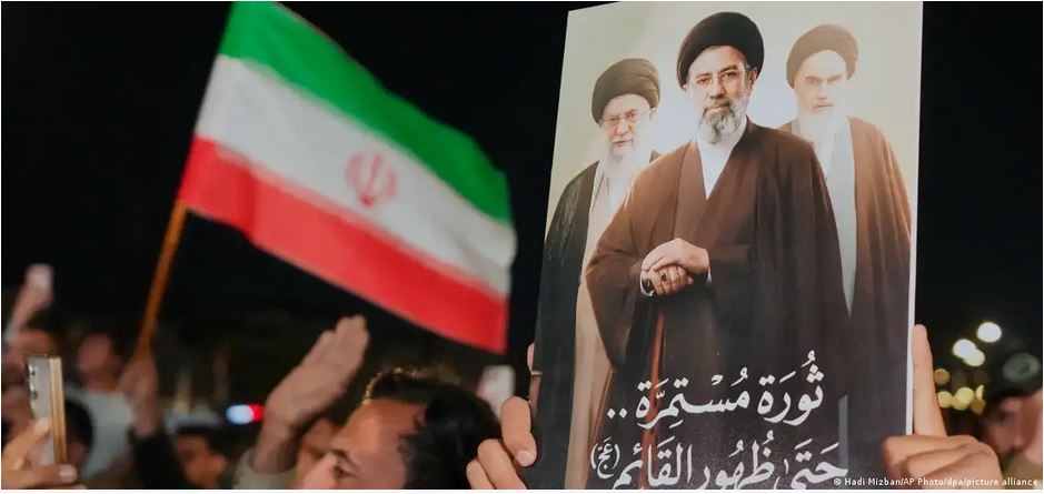 Лидеру Ирана Моджтабе Хаменеи понадобятся протез и пластическая операция – NYT